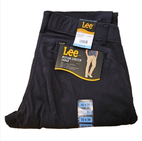 Lee Men's Motion Stretch Regular Fit Straight Leg Cargo Pant - Black - Picture 8 of 8
